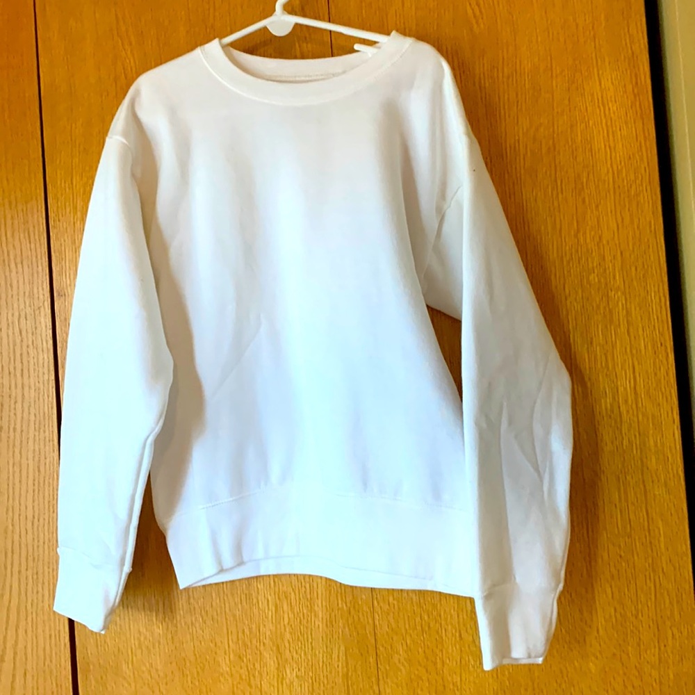 New Hanes Soft Sweats MEDIUM white pullover sweatshirt couple of marks